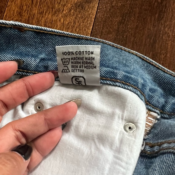 Armani Jeans - Picture 10 of 11